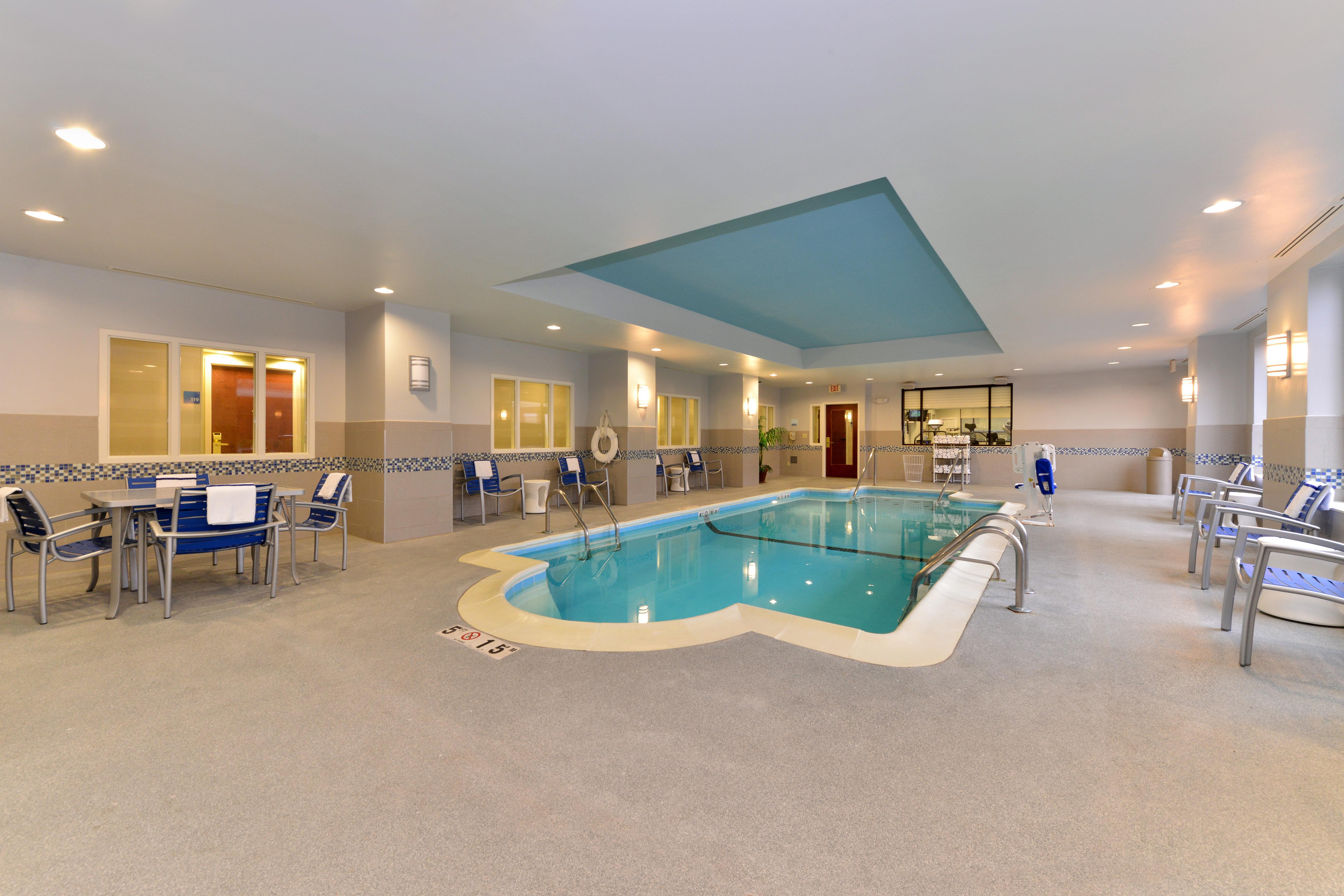 Holiday Inn Express Hotel & Suites Indianapolis Dtn-Conv Ctr By Ihg מראה חיצוני תמונה